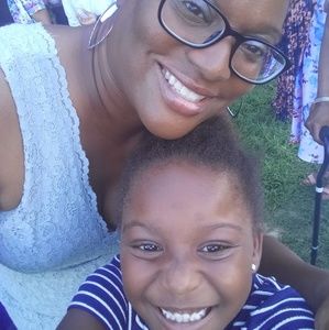 Meet your Posher, Deione